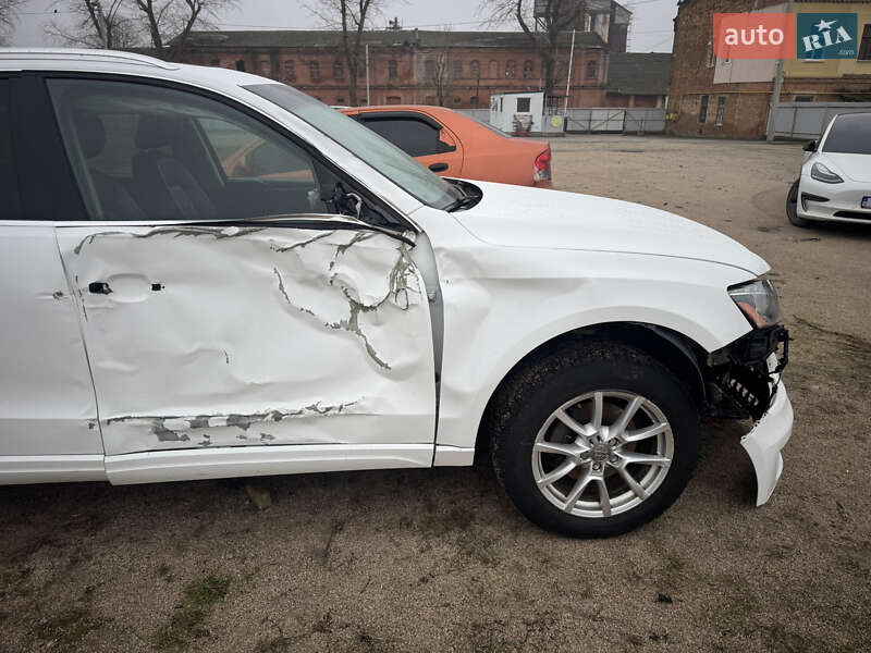Позашляховик / Кросовер Audi Q5 2011 в Кропивницькому