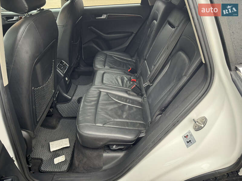 Позашляховик / Кросовер Audi Q5 2011 в Кропивницькому