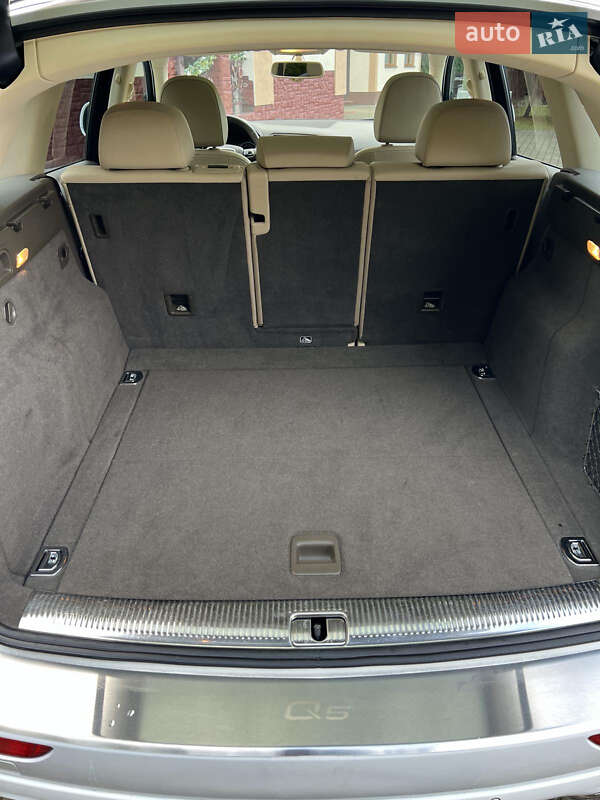 Внедорожник / Кроссовер Audi Q5 2015 в Львове