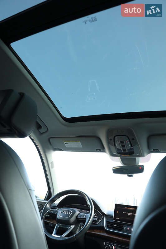 Внедорожник / Кроссовер Audi Q5 2017 в Львове фото 19 Внедорожник / Кроссовер Audi Q5 2017 в Львове