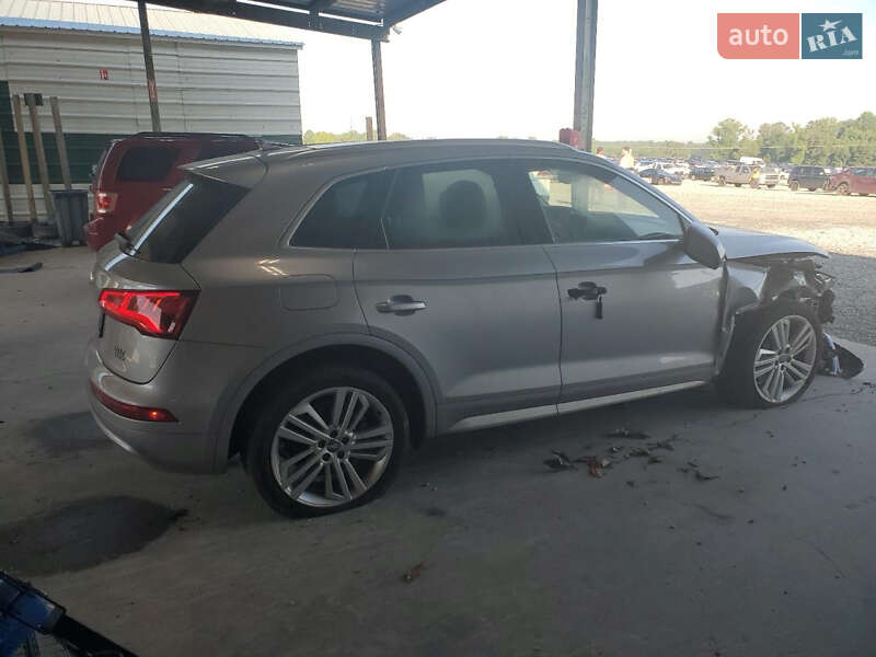 Внедорожник / Кроссовер Audi Q5 2017 в Одессе