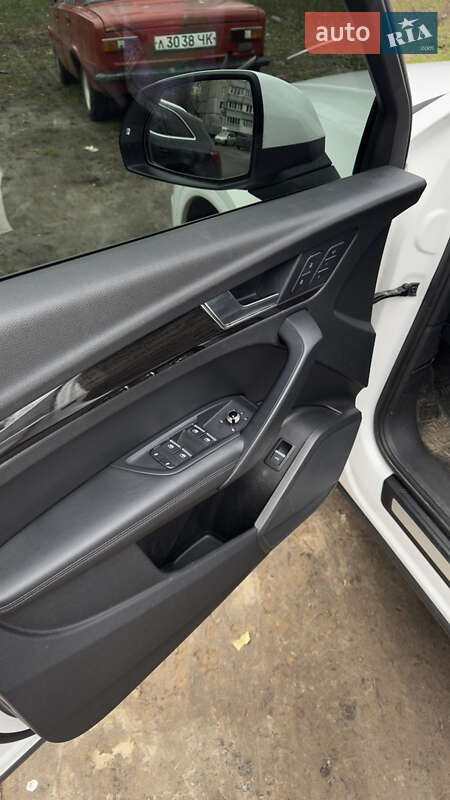 Внедорожник / Кроссовер Audi Q5 2018 в Киеве фото 13 Внедорожник / Кроссовер Audi Q5 2018 в Киеве