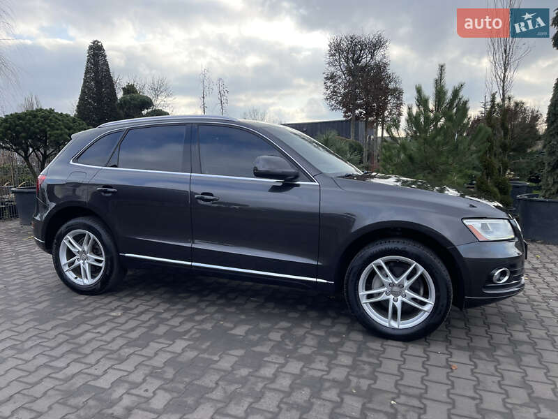 Внедорожник / Кроссовер Audi Q5 2014 в Луцке