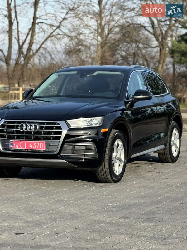 Внедорожник / Кроссовер Audi Q5 2019 в Львове