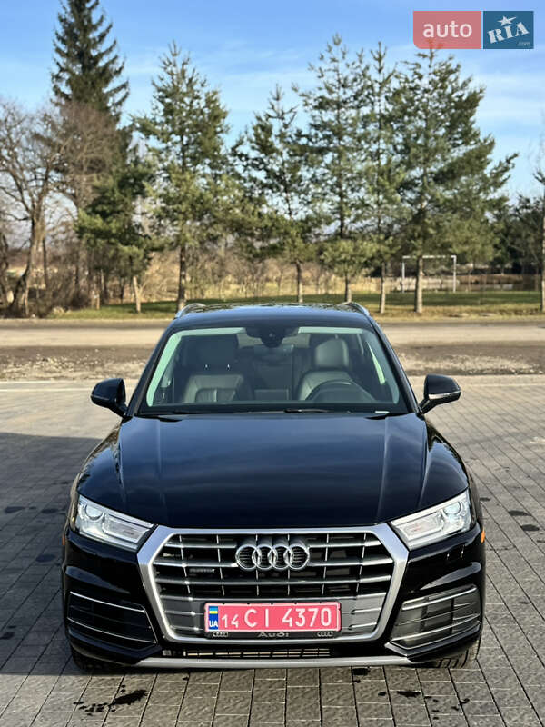 Внедорожник / Кроссовер Audi Q5 2019 в Львове