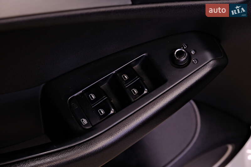 Позашляховик / Кросовер Audi Q5 2012 в Одесі