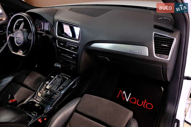 Позашляховик / Кросовер Audi Q5 2012 в Одесі