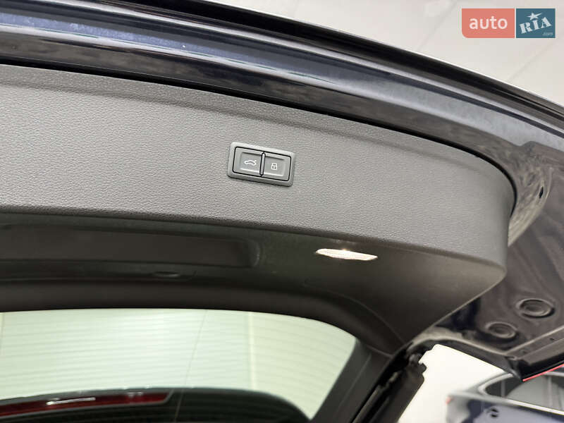 Внедорожник / Кроссовер Audi Q5 2018 в Одессе фото 35 Внедорожник / Кроссовер Audi Q5 2018 в Одессе