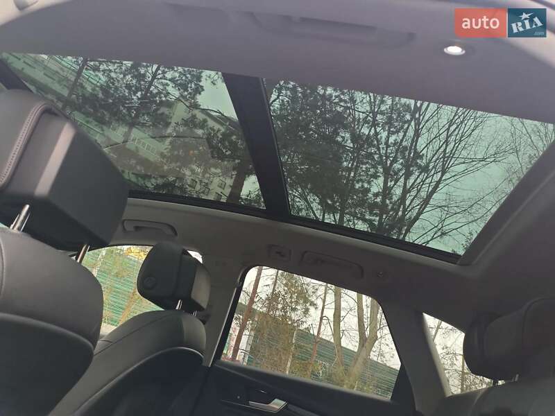 Внедорожник / Кроссовер Audi Q5 2019 в Киеве