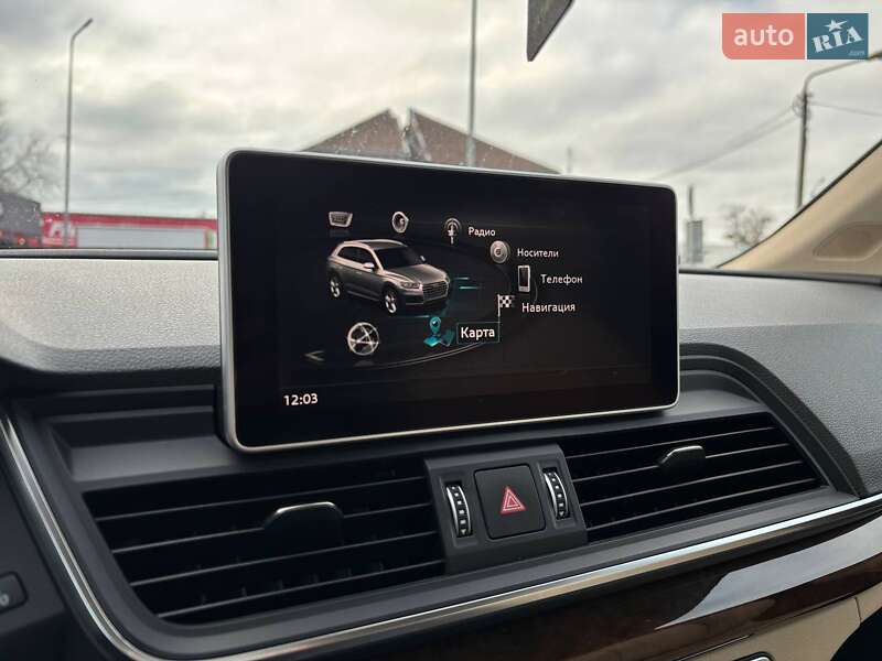 Позашляховик / Кросовер Audi Q5 2017 в Стрию