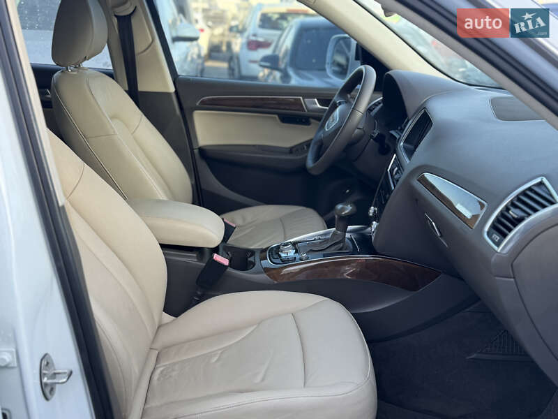 Позашляховик / Кросовер Audi Q5 2014 в Львові фото 20 Позашляховик / Кросовер Audi Q5 2014 в Львові