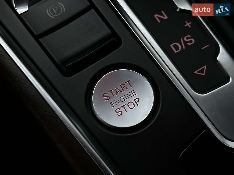 Внедорожник / Кроссовер Audi Q5 2015 в Львове