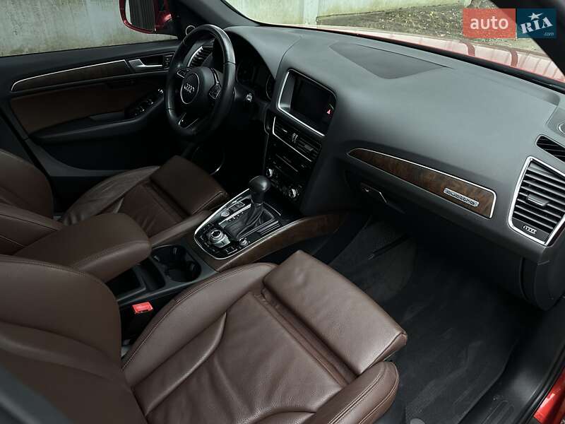 Внедорожник / Кроссовер Audi Q5 2015 в Львове