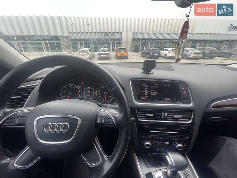Позашляховик / Кросовер Audi Q5 2014 в Львові фото 13 Позашляховик / Кросовер Audi Q5 2014 в Львові