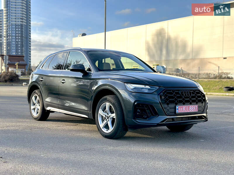 Внедорожник / Кроссовер Audi Q5 2020 в Киеве фото 5 Внедорожник / Кроссовер Audi Q5 2020 в Киеве