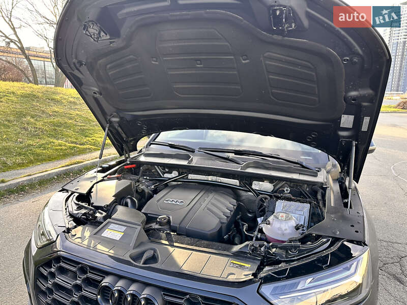Внедорожник / Кроссовер Audi Q5 2020 в Киеве фото 35 Внедорожник / Кроссовер Audi Q5 2020 в Киеве