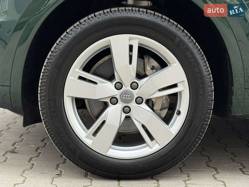 Позашляховик / Кросовер Audi Q5 2019 в Тернополі фото 56 Позашляховик / Кросовер Audi Q5 2019 в Тернополі