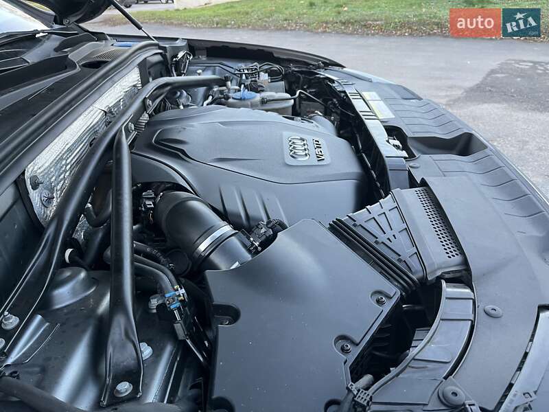 Внедорожник / Кроссовер Audi Q5 2015 в Дубно