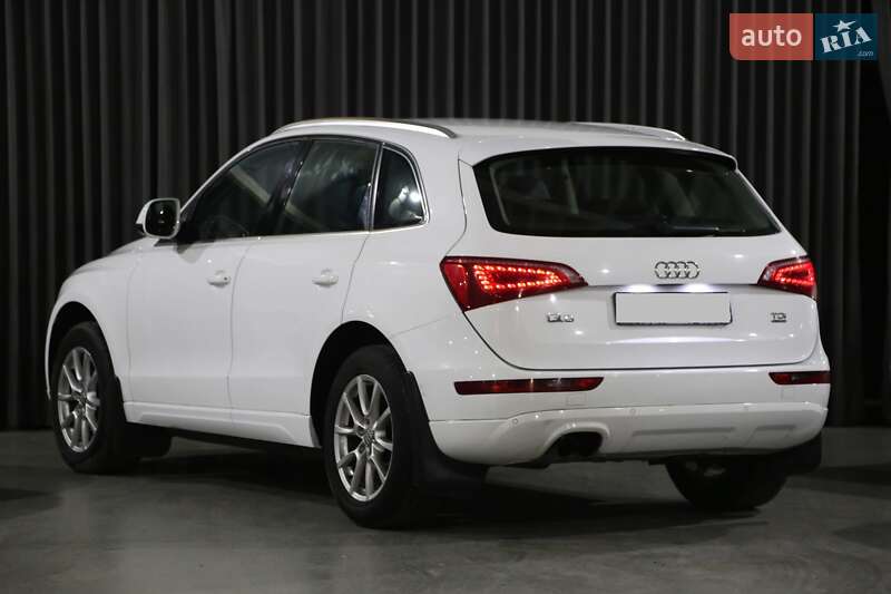Внедорожник / Кроссовер Audi Q5 2012 в Киеве фото 5 Внедорожник / Кроссовер Audi Q5 2012 в Киеве