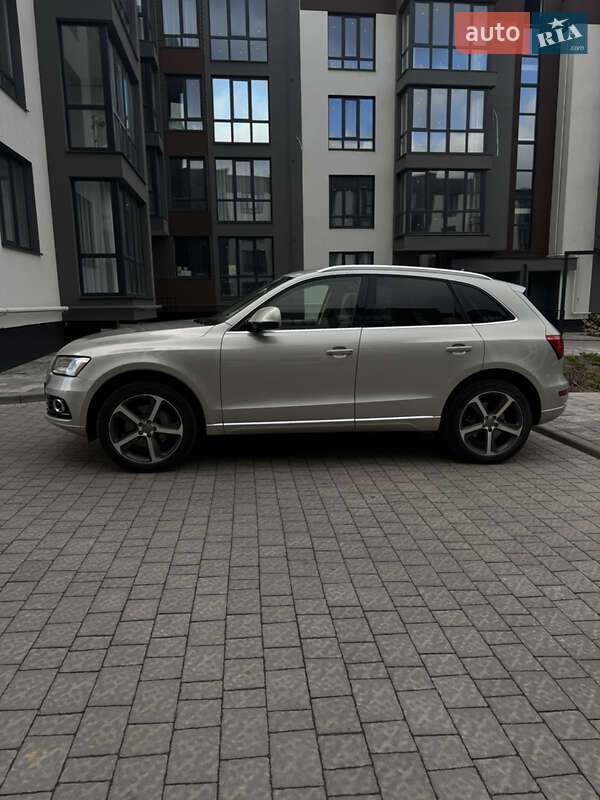 Внедорожник / Кроссовер Audi Q5 2015 в Львове