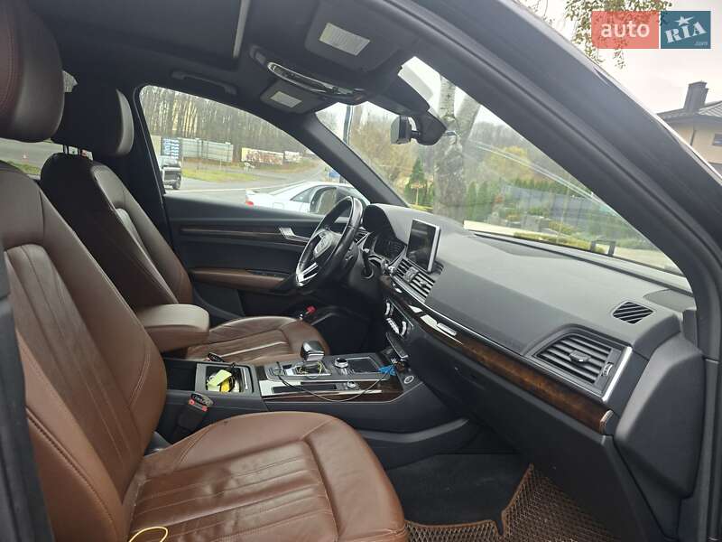 Внедорожник / Кроссовер Audi Q5 2018 в Ужгороде фото 7 Внедорожник / Кроссовер Audi Q5 2018 в Ужгороде