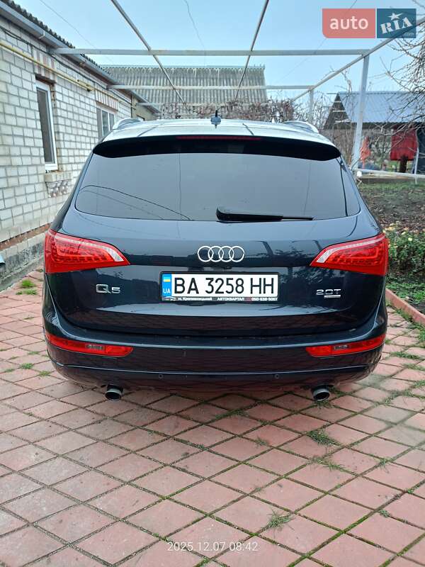 Внедорожник / Кроссовер Audi Q5 2011 в Кропивницком