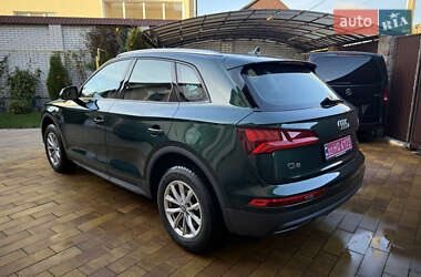 Позашляховик / Кросовер Audi Q5 2018 в Києві
