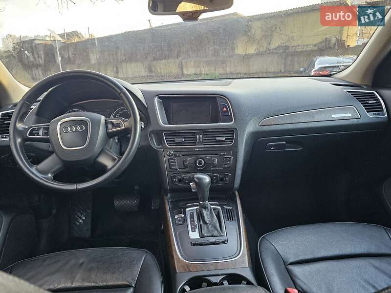 Внедорожник / Кроссовер Audi Q5 2010 в Киеве фото 25 Внедорожник / Кроссовер Audi Q5 2010 в Киеве