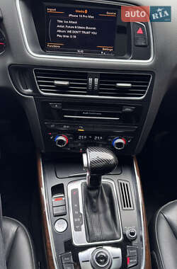 Внедорожник / Кроссовер Audi Q5 2015 в Киеве