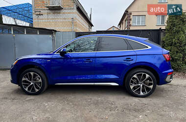Позашляховик / Кросовер Audi Q5 2021 в Києві