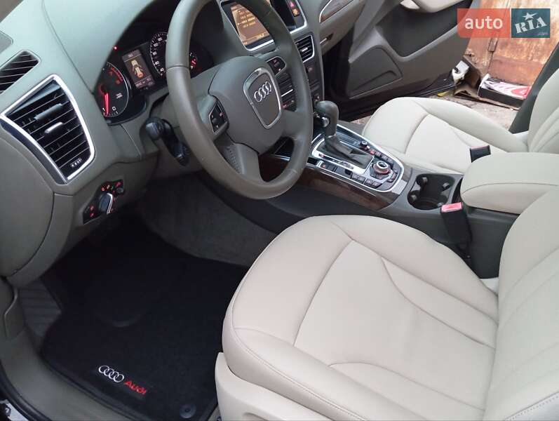 Внедорожник / Кроссовер Audi Q5 2011 в Киеве фото 17 Внедорожник / Кроссовер Audi Q5 2011 в Киеве