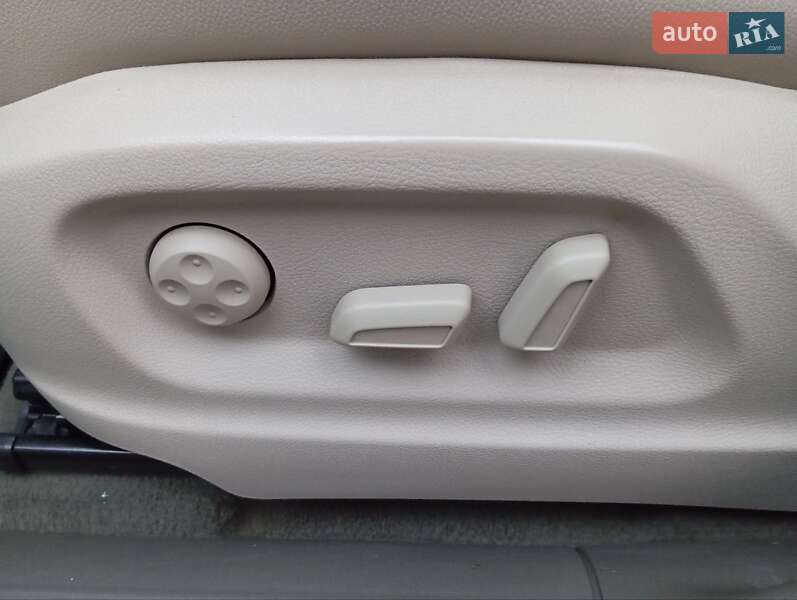 Внедорожник / Кроссовер Audi Q5 2011 в Киеве фото 30 Внедорожник / Кроссовер Audi Q5 2011 в Киеве