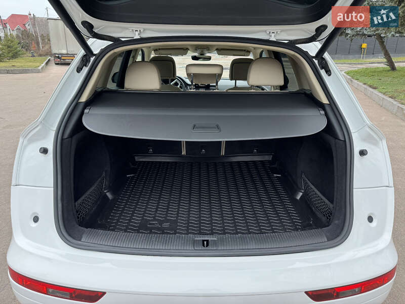 Внедорожник / Кроссовер Audi Q5 2019 в Житомире фото 9 Внедорожник / Кроссовер Audi Q5 2019 в Житомире