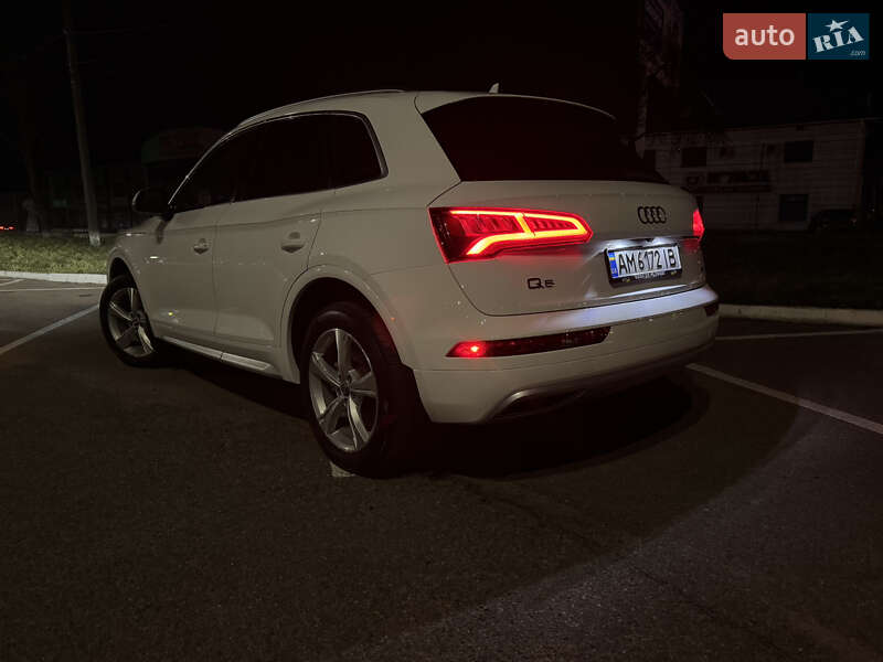 Внедорожник / Кроссовер Audi Q5 2019 в Житомире фото 24 Внедорожник / Кроссовер Audi Q5 2019 в Житомире
