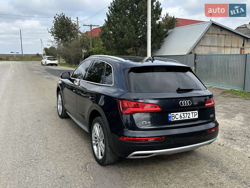 Внедорожник / Кроссовер Audi Q5 2018 в Львове фото 35 Внедорожник / Кроссовер Audi Q5 2018 в Львове