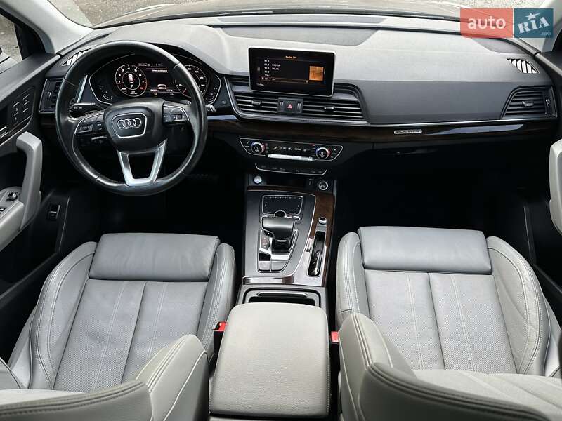 Внедорожник / Кроссовер Audi Q5 2018 в Львове фото 41 Внедорожник / Кроссовер Audi Q5 2018 в Львове