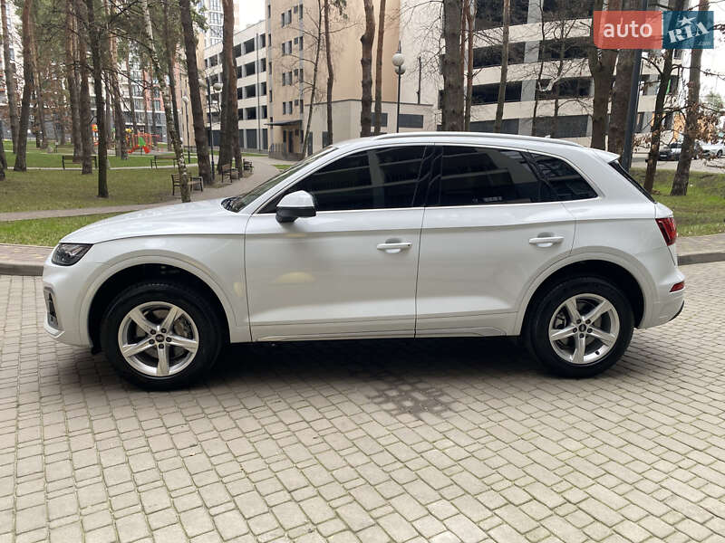 Внедорожник / Кроссовер Audi Q5 2024 в Киеве фото 2 Внедорожник / Кроссовер Audi Q5 2024 в Киеве