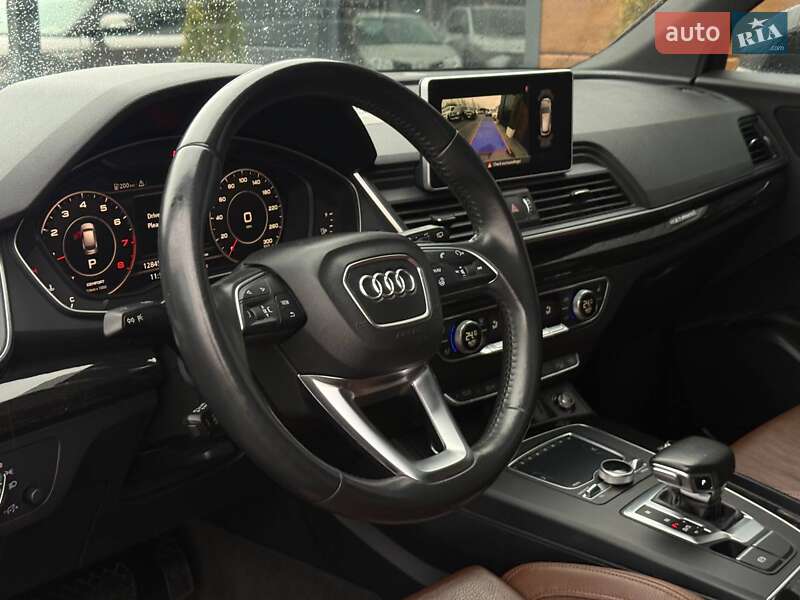 Внедорожник / Кроссовер Audi Q5 2018 в Ровно