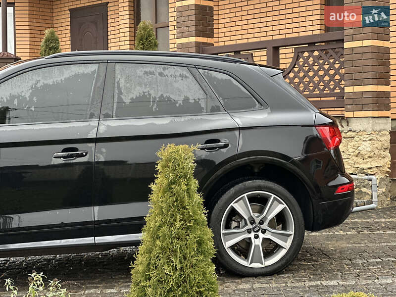 Внедорожник / Кроссовер Audi Q5 2020 в Виннице фото 4 Внедорожник / Кроссовер Audi Q5 2020 в Виннице