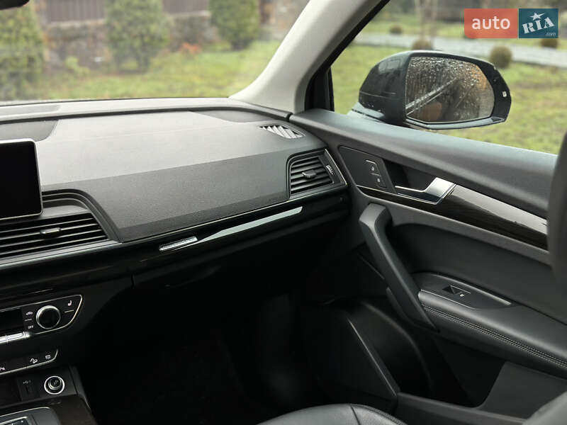 Внедорожник / Кроссовер Audi Q5 2020 в Виннице фото 17 Внедорожник / Кроссовер Audi Q5 2020 в Виннице