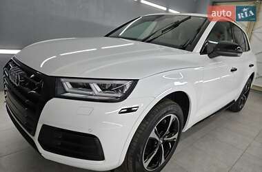 Внедорожник / Кроссовер Audi Q5 2019 в Измаиле