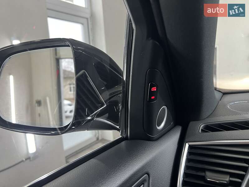 Внедорожник / Кроссовер Audi Q5 2016 в Виноградове фото 5 Внедорожник / Кроссовер Audi Q5 2016 в Виноградове