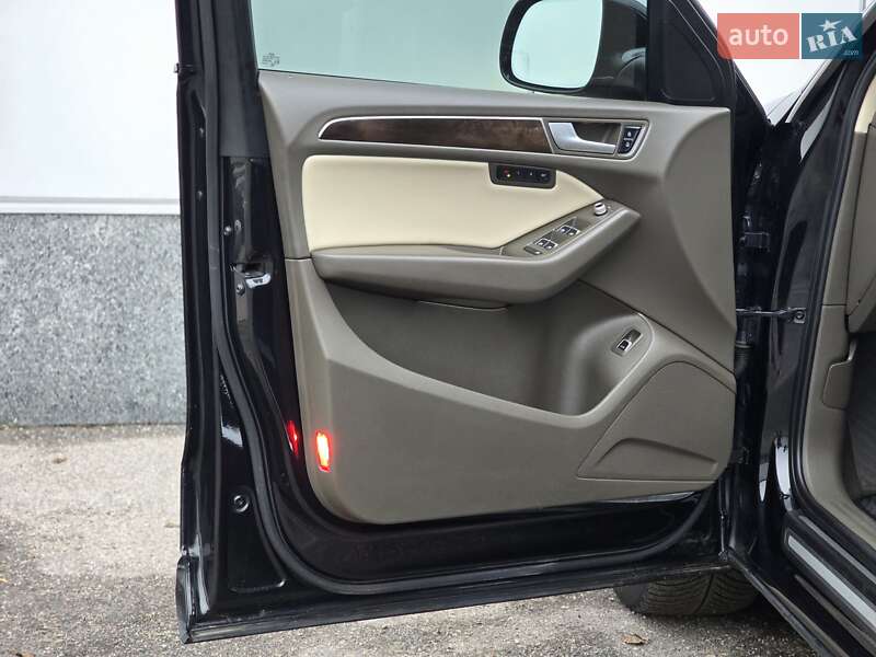 Внедорожник / Кроссовер Audi Q5 2012 в Харькове