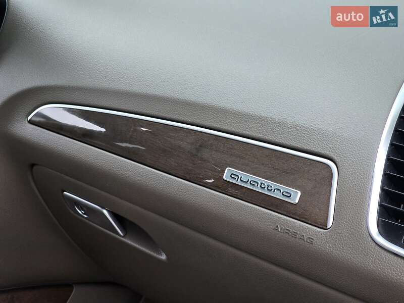 Внедорожник / Кроссовер Audi Q5 2012 в Харькове