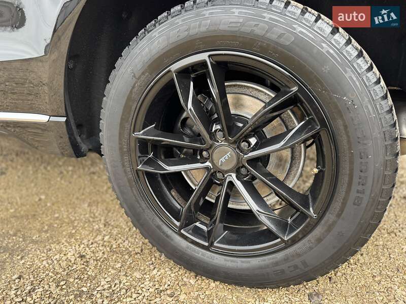 Внедорожник / Кроссовер Audi Q5 2015 в Радивилове фото 12 Внедорожник / Кроссовер Audi Q5 2015 в Радивилове