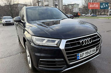 Внедорожник / Кроссовер Audi Q5 2019 в Запорожье