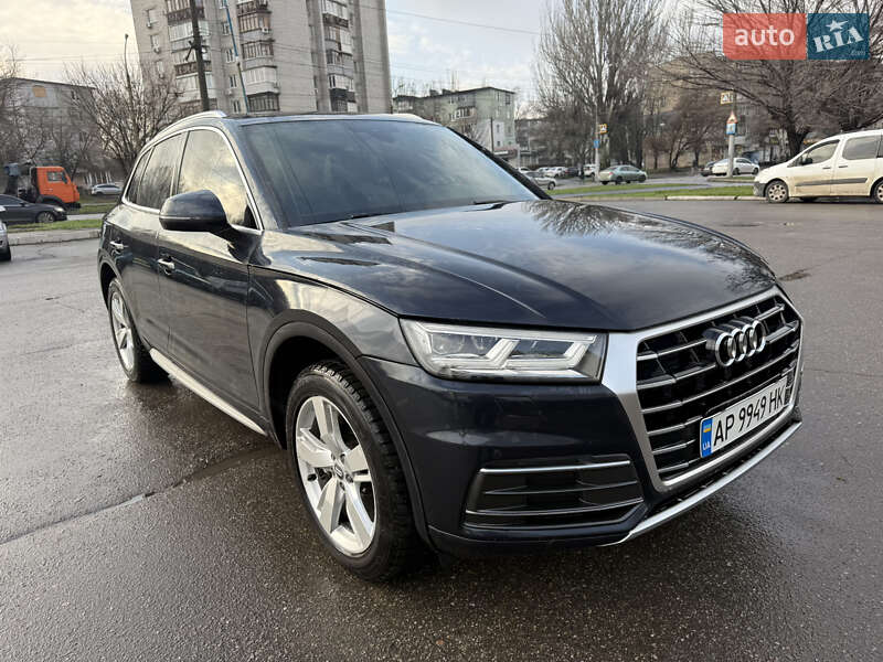 Внедорожник / Кроссовер Audi Q5 2019 в Запорожье