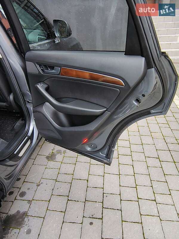 Внедорожник / Кроссовер Audi Q5 2013 в Ивано-Франковске фото 27 Внедорожник / Кроссовер Audi Q5 2013 в Ивано-Франковске