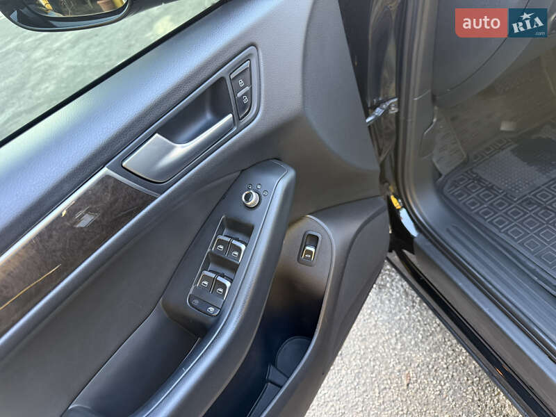 Внедорожник / Кроссовер Audi Q5 2013 в Харькове