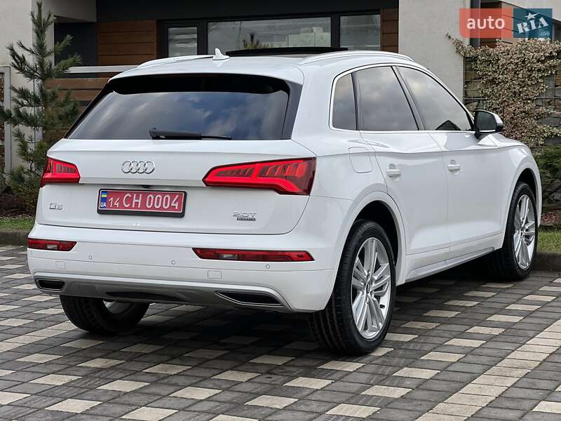 Внедорожник / Кроссовер Audi Q5 2018 в Стрые
